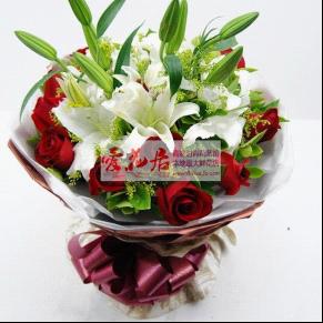 老公生日送百合花