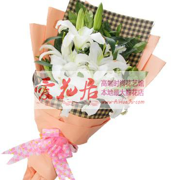 教师节可以送老师百合花